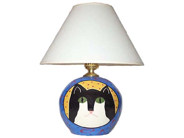 Small Cat Lamp